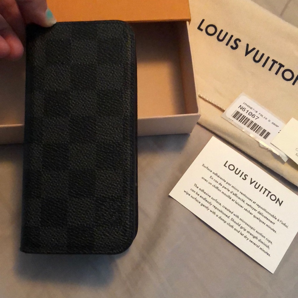 Louis Vuitton iPhone 7/8 folio